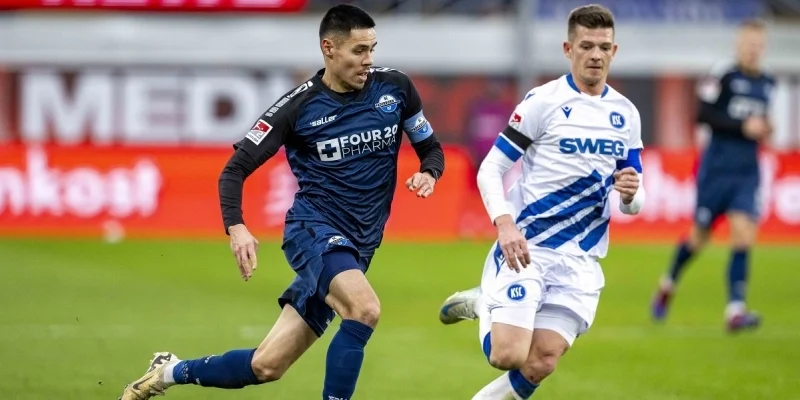 Падерборн - Виктория Плзень