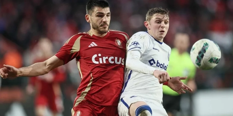 Стандард - Кортрейк Стандард - Кортрейк