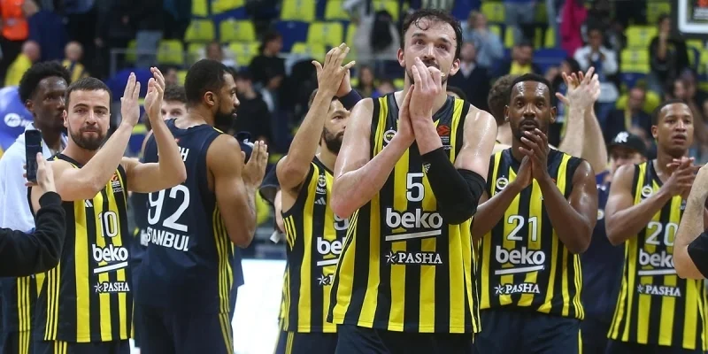 Галатасарай - Фенербахче Галатасарай - Фенербахче