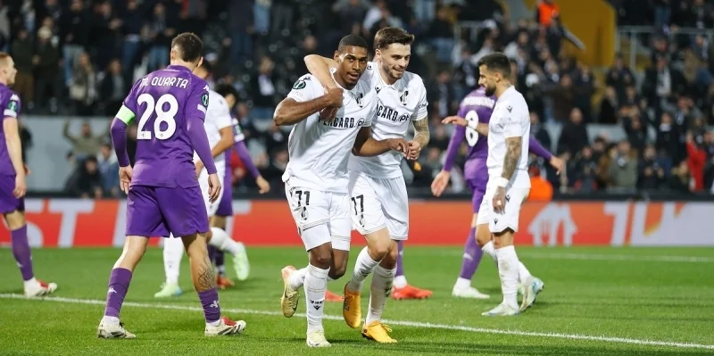 Витория Гимарайнш - АВС Витория Гимарайнш - АВС