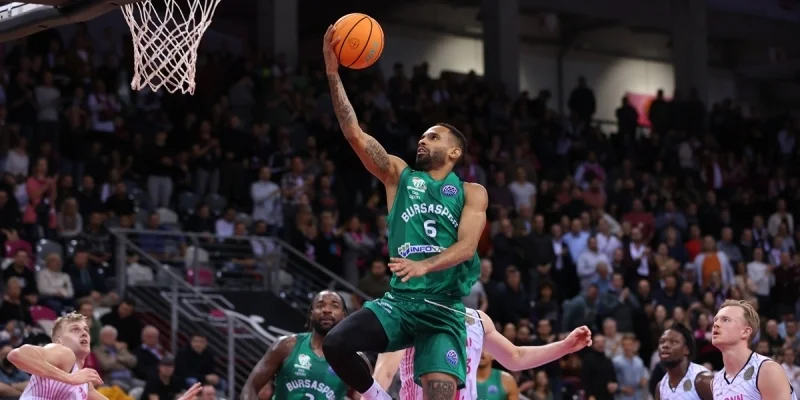 Бурсаспор - Фенербахче Бурсаспор - Фенербахче