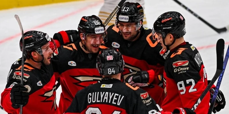 Авангард - Амур Авангард - Амур