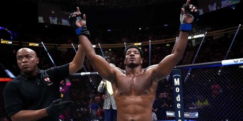 Алонзо Менифилд - Джулиус Уокер Алонзо Менифилд - Джулиус Уокер