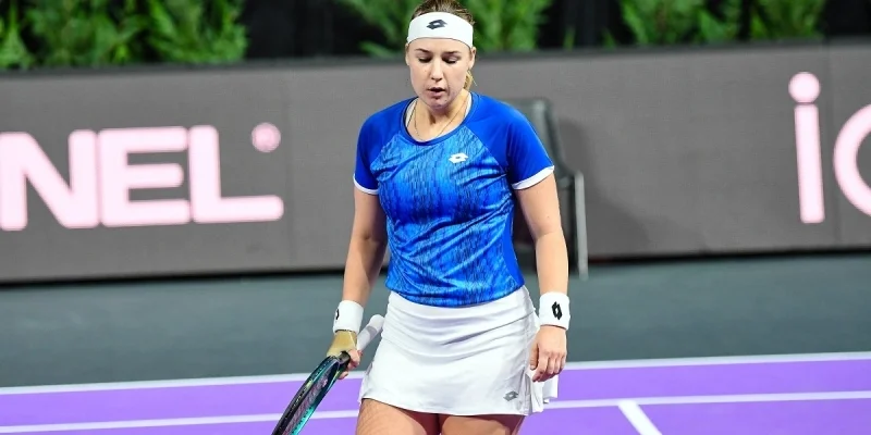 Анна Блинкова - Моюка Учидзима Анна Блинкова - Моюка Учидзима