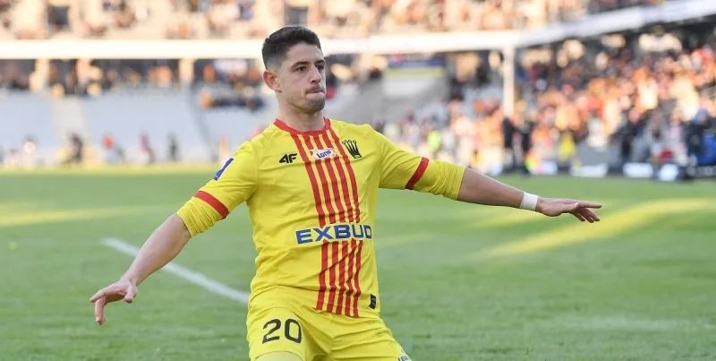 Рух Хожув - Корона Рух Хожув - Корона