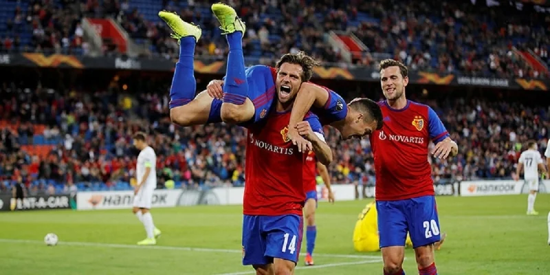 Этуаль Каруж - Базель