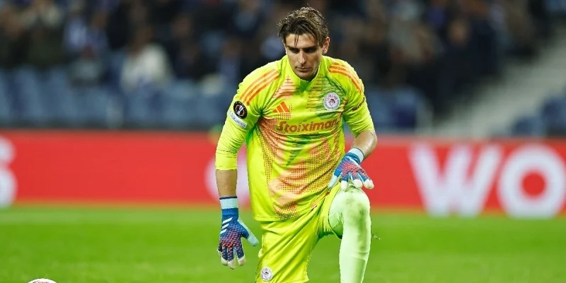 Олимпиакос - АЕК Афины