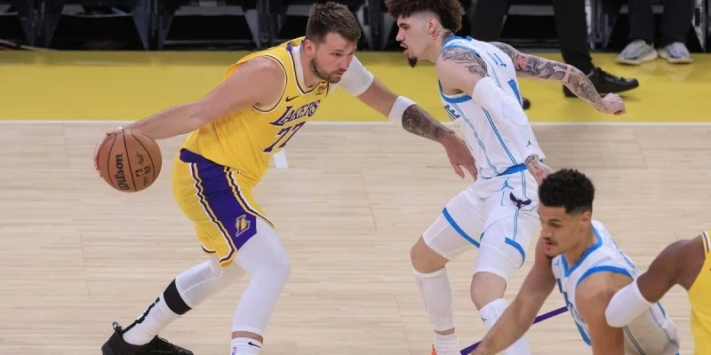 Лейкерс - Миннесота Лейкерс - Миннесота