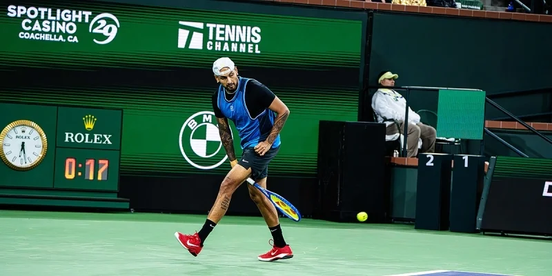 Маккензи Макдональд - Ник Киргиос