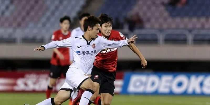 Кванджу - Пхохан Стилерс Кванджу - Пхохан Стилерс