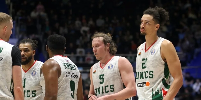 УНИКС - Локомотив-Кубань