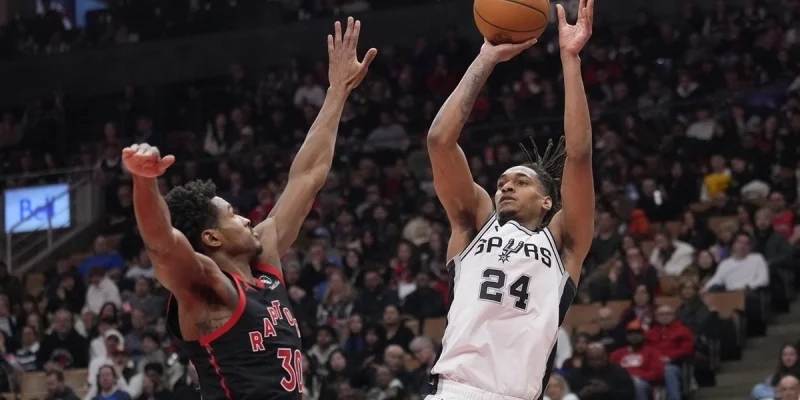 Кливленд - Сан-Антонио Кливленд - Сан-Антонио