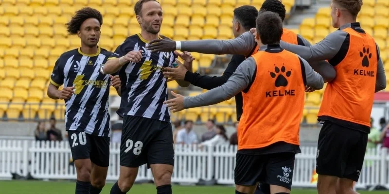 Макартур - Ньюкасл Джетс