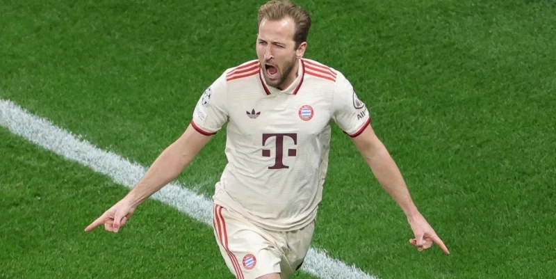 Бавария - Санкт-Паули Бавария - Санкт-Паули