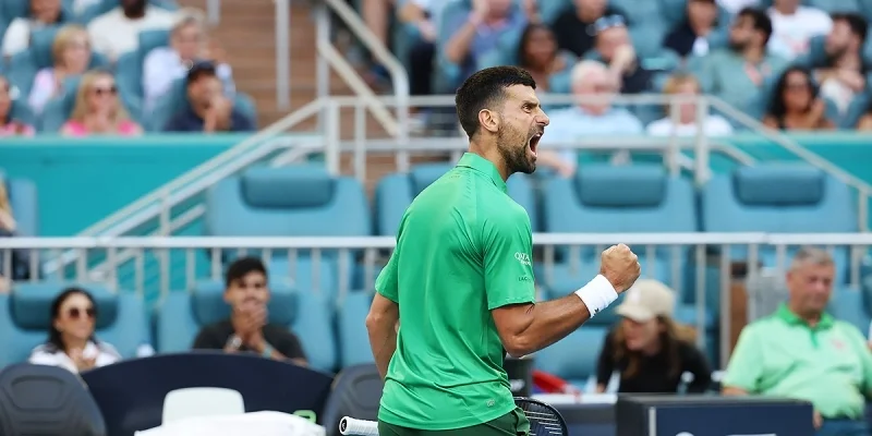 Якуб Меншик - Новак Джокович