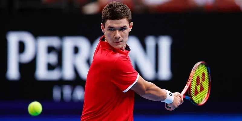 Камил Майхржак - Сумит Нагал