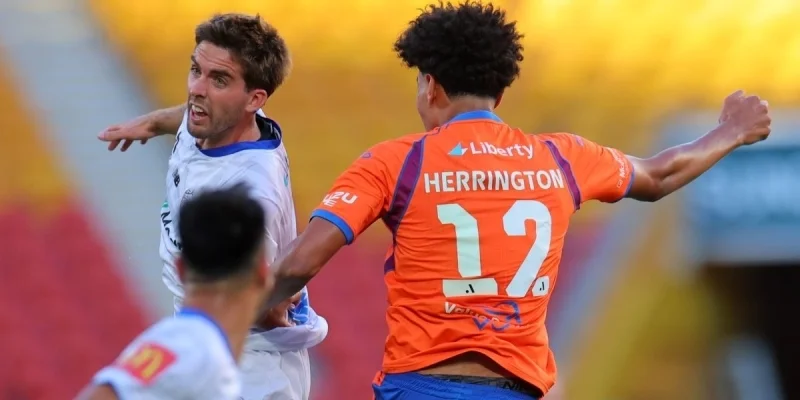 Брисбен Роар - Макартур