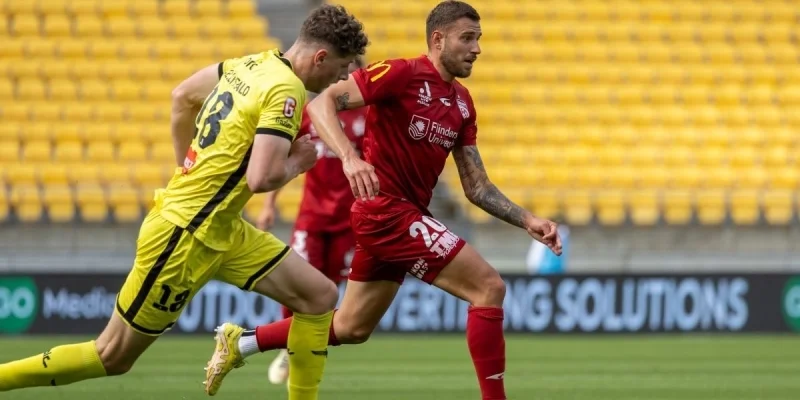 Аделаида Юнайтед - Сидней