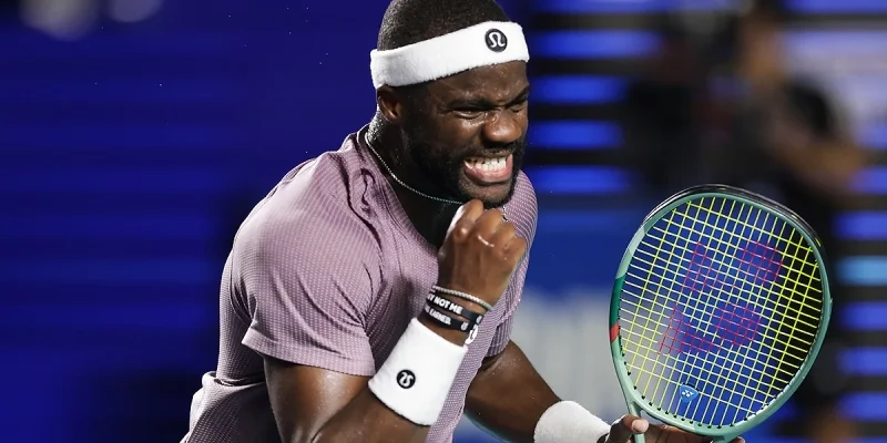 Брендон Накашима - Фрэнсис Тиафо