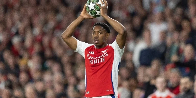 Арсенал - Брентфорд