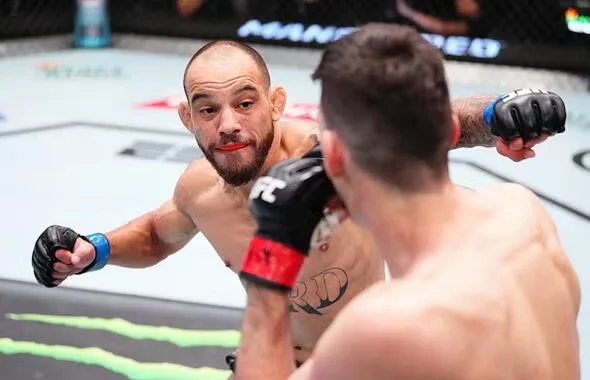 Брайс Митчелл - Джин Сильва Брайс Митчелл - Джин Сильва