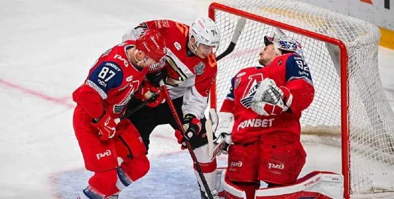 Локомотив - Авангард