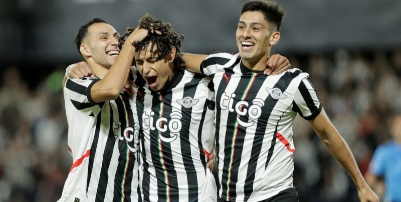 Либертад - Сан Паулу Либертад - Сан Паулу