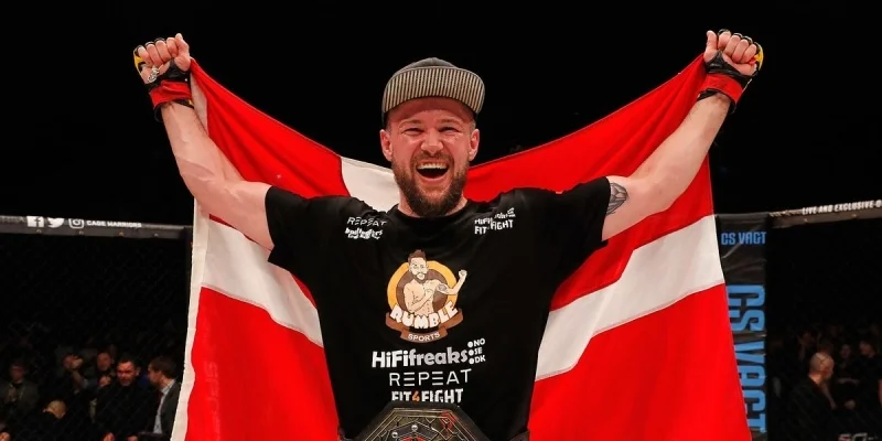 Рэнди Браун - Николас Далби Рэнди Браун - Николас Далби