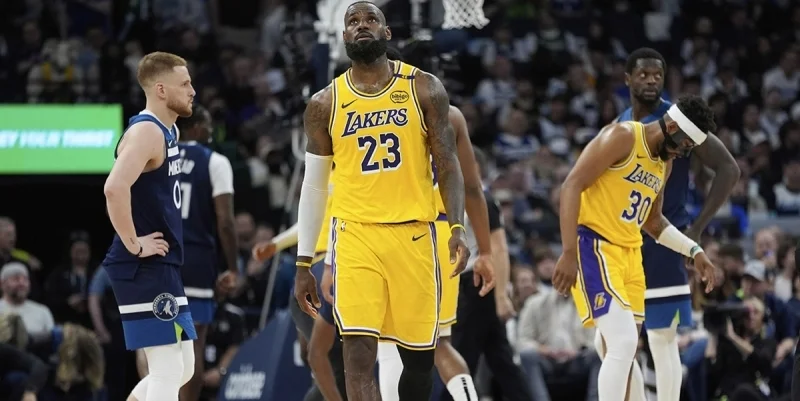 Миннесота - Лейкерс Миннесота - Лейкерс