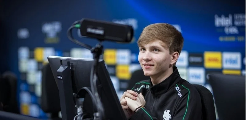 Sashi - NaVi Юниор Sashi - NaVi Юниор