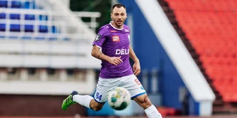 Шинник - Черноморец Шинник - Черноморец