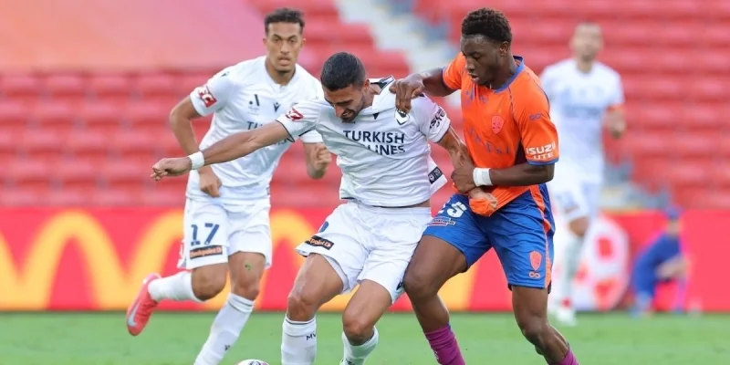 Мельбурн Виктори - Ньюкасл Джетс Мельбурн Виктори - Ньюкасл Джетс