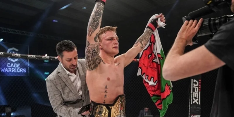 Джереми Стивенс - Мейсон Джонс