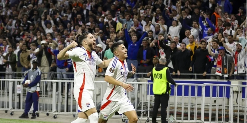 Лион - Ланс Лион - Ланс