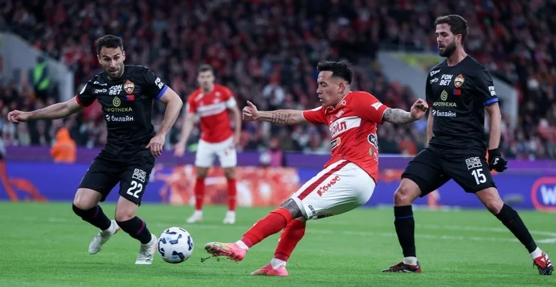 Факел - Спартак