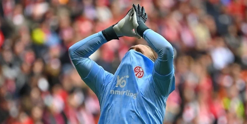 Майнц - Айнтрахт Фр