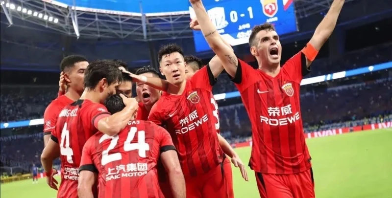 Ухань Три Таунс - Шанхай Порт Ухань Три Таунс - Шанхай Порт