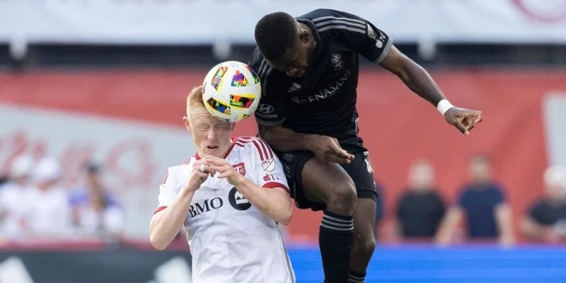 Нэшвилл - Шарлотт Нэшвилл - Шарлотт