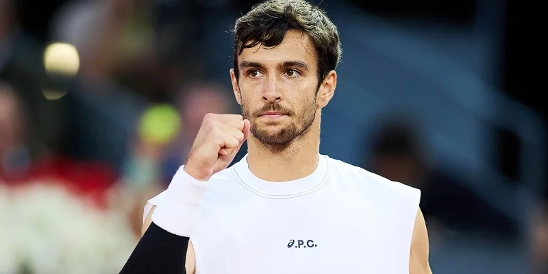 Лоренцо Музетти - Брендон Накашима