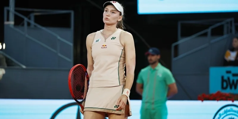 Синь Ю Ван - Елена Рыбакина Синь Ю Ван - Елена Рыбакина