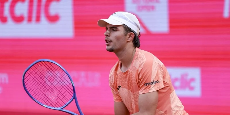 Дженсон Бруксби - Джейми Фария