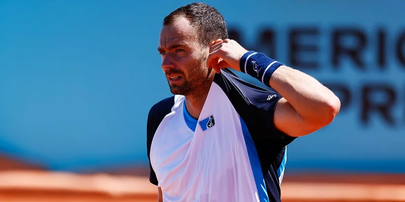 Фрэнсис Тиафо - Роман Сафиуллин