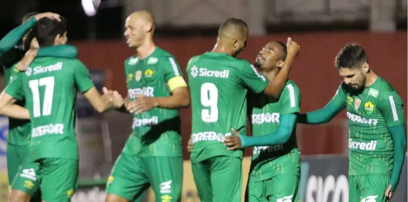 Kуяба - Вила Нова