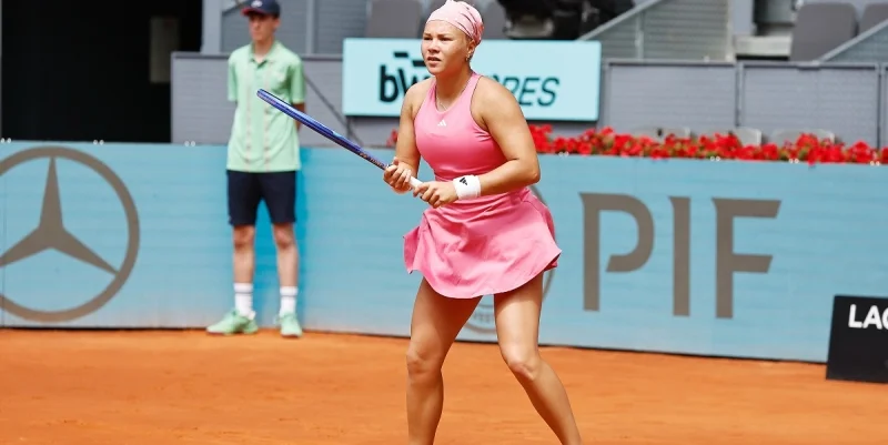 Диана Шнайдер - Даяна Ястремская Диана Шнайдер - Даяна Ястремская