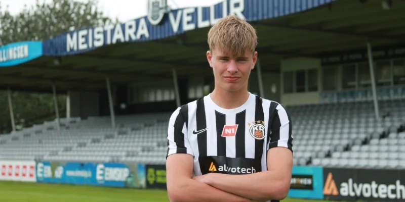 Стярнан - Рейкьявик