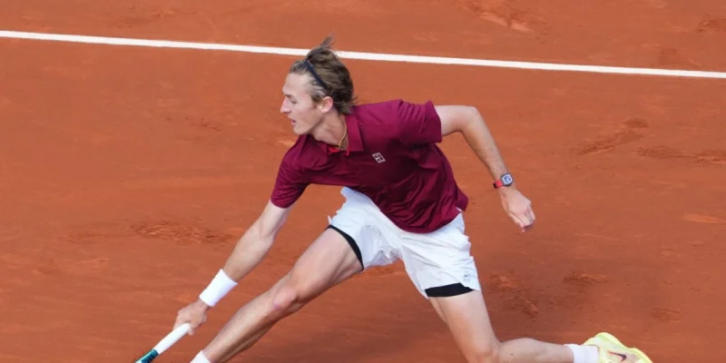 Фрэнсис Тиафо - Себастьян Корда