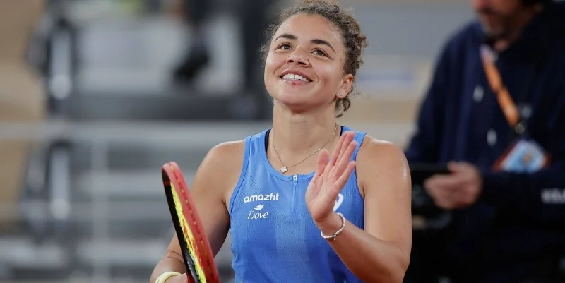 Жасмине Паолини - Юлия Стародубцева