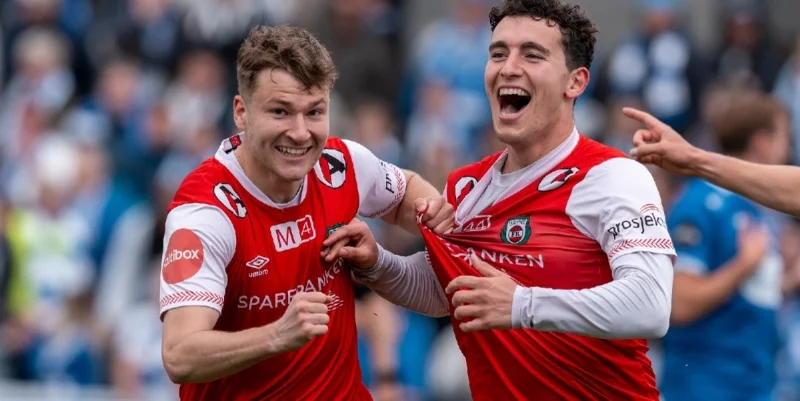 Брюне - Саннефьорд