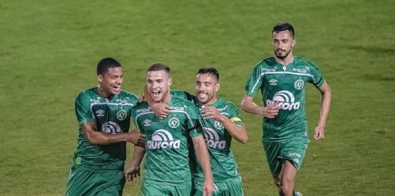 Шапекоэнсе - Амазонас