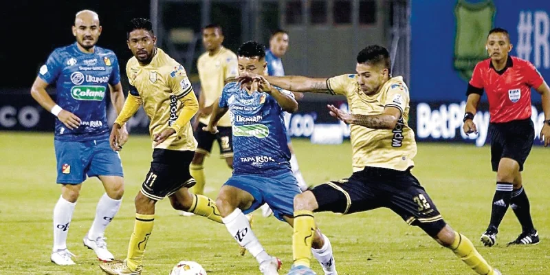 Петролера - Агилас Дорадас Петролера - Агилас Дорадас